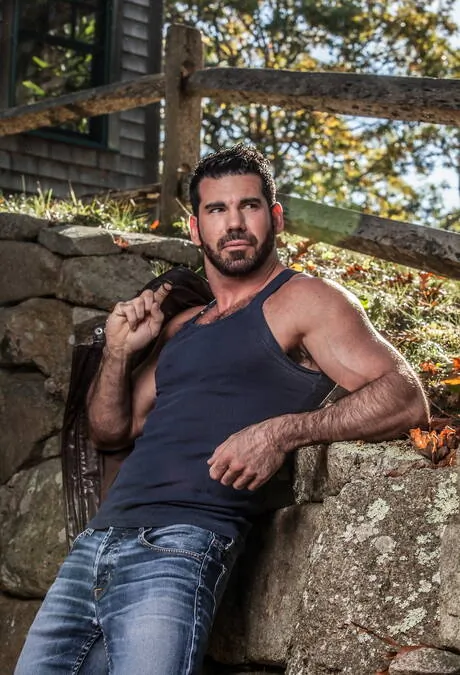 American pornstars husky guy Billy Santoro and tough guy Jacob Ladder shows a