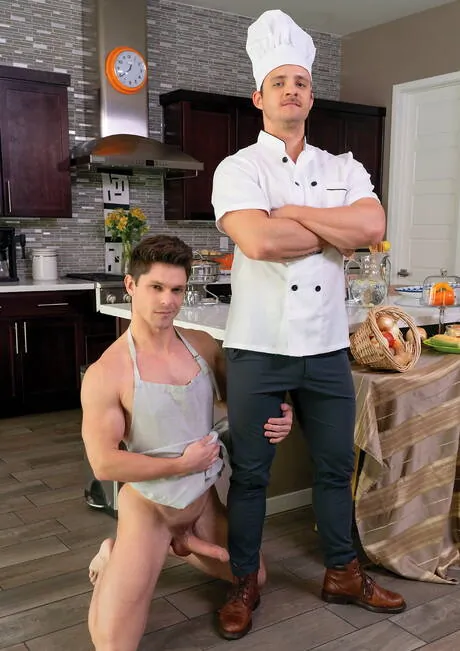 Pretty american boys beefy Nate Grimes and strongman Devin Franco licking ass