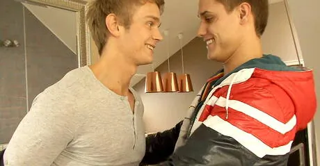 Hungarian hunky guy Vadim Farrell and hungarian young dude Tom Pollock in hot