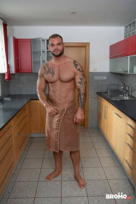 Czech pornstars young boy Danny Torro and bodybuilder Ivo Kerk have a hot couple