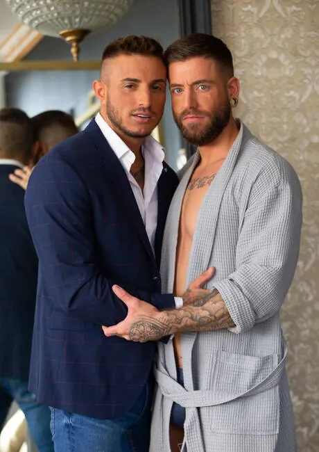 Spanish tough guy Klein Kerr and stud Rico Vega in hot ass fuck action